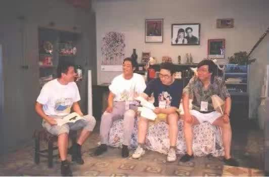 宋丹丹的前夫英达是少数民族吗,宋丹丹前夫英达