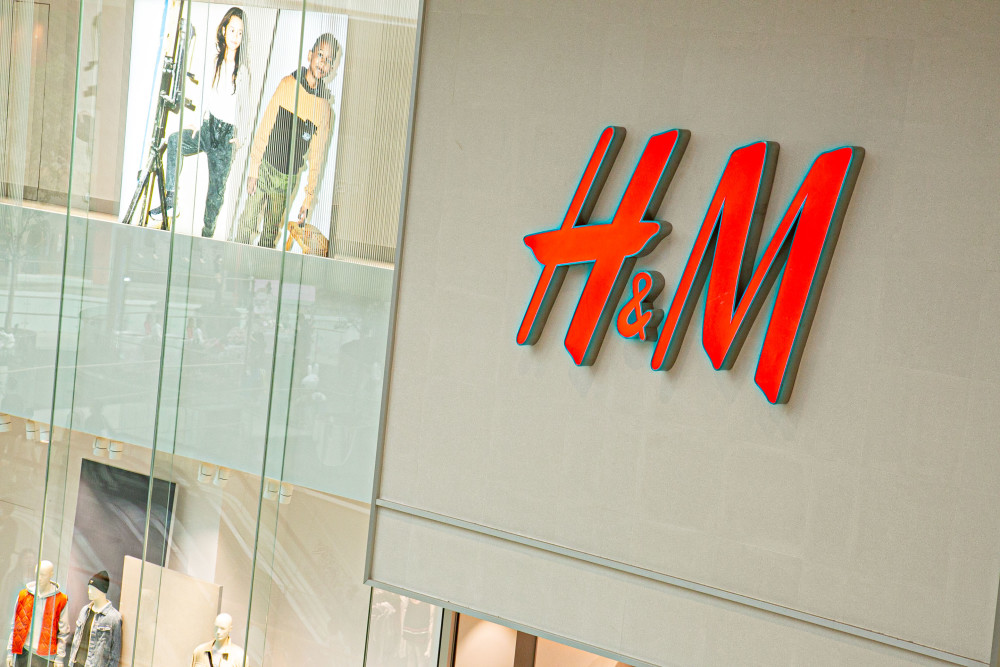 耐克红色联名高帮aj,耐克回到未来81万开箱回收