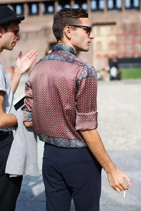 夏季白色衬衫应该哪种面料比较好,还在纠结穿什么呢