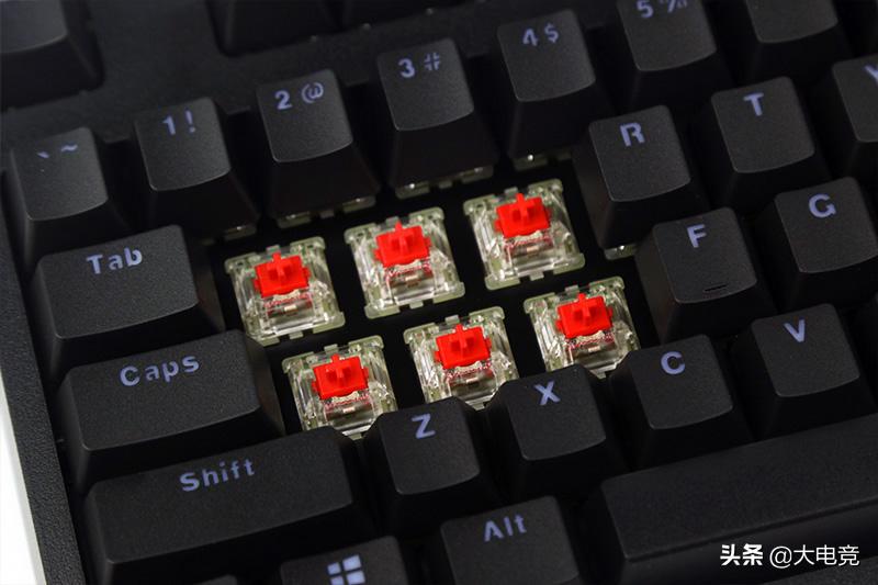 雷柏v520rgb合金版机械键盘评测,雷柏v808樱桃键盘测评