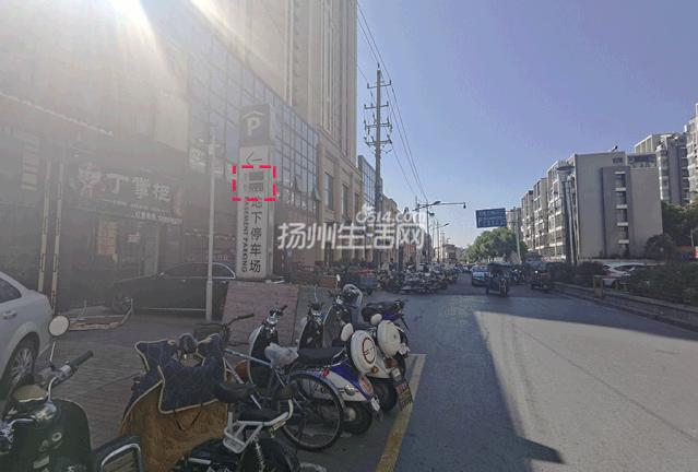 最新扬州东关街停车推荐,扬州打卡测评