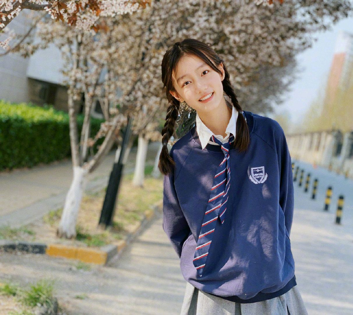 战痘舒缓精华,乐敦祛痘祛印霜测评