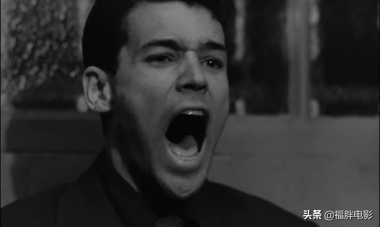 肖申克的救赎挖洞挖了多少年,最伟大的越狱电影肖申克的救赎