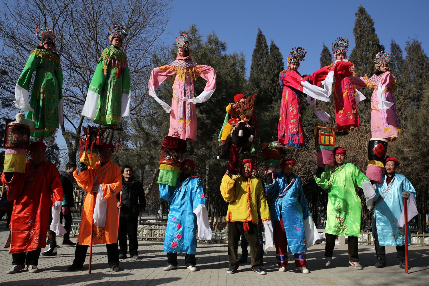 喜迎新春欢庆元宵寻年味品民俗,别样元宵节