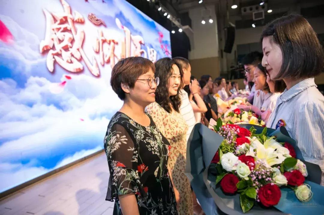 郑州一八联合国际学校2019届,郑州一八联合国际学校毕业典礼