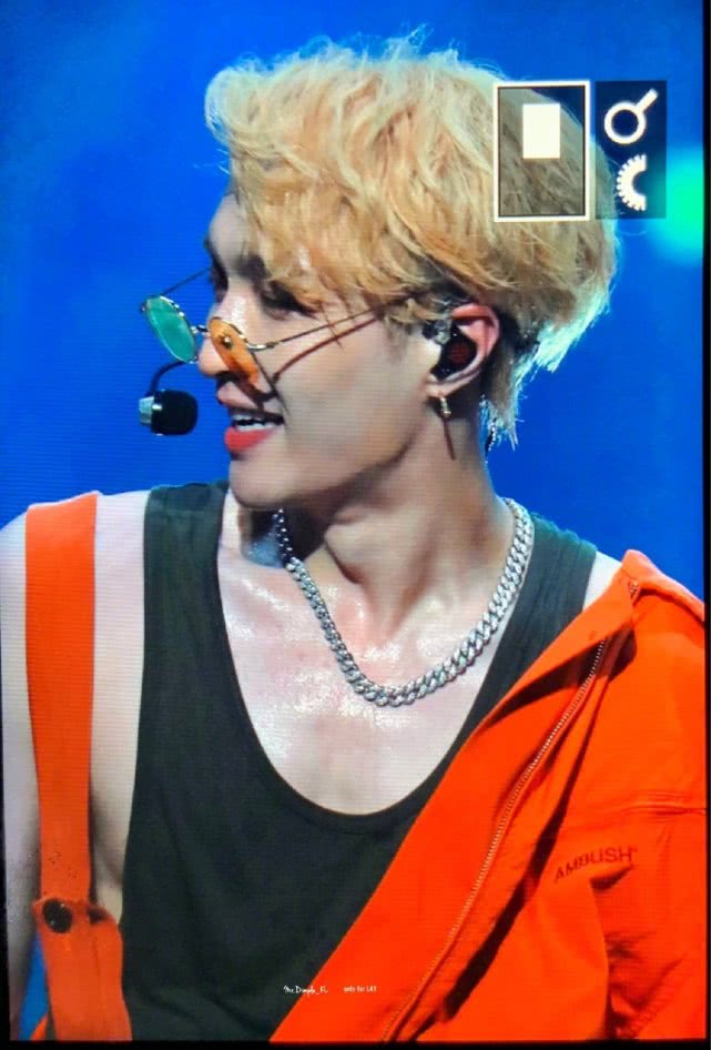 张艺兴重庆演唱会座位,张艺兴重庆演唱会全程完整