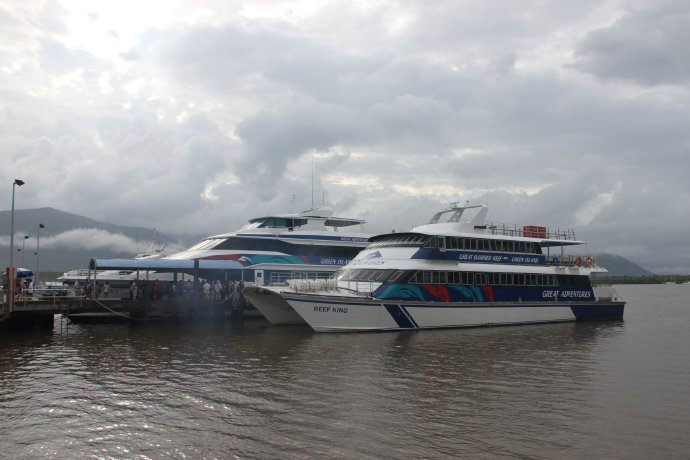 澶у牎绀佺儹姘旂悆,澶у牎绀佹捣娲嬬悆