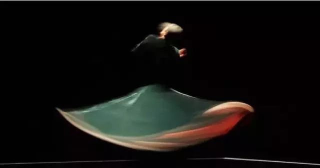 读完“灵修圣人”鲁米的诗，你会发现，关于爱，我们知道的太少