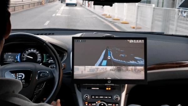 下班搭到一辆元戎启行Robotaxi,深圳闹市区表现如何?