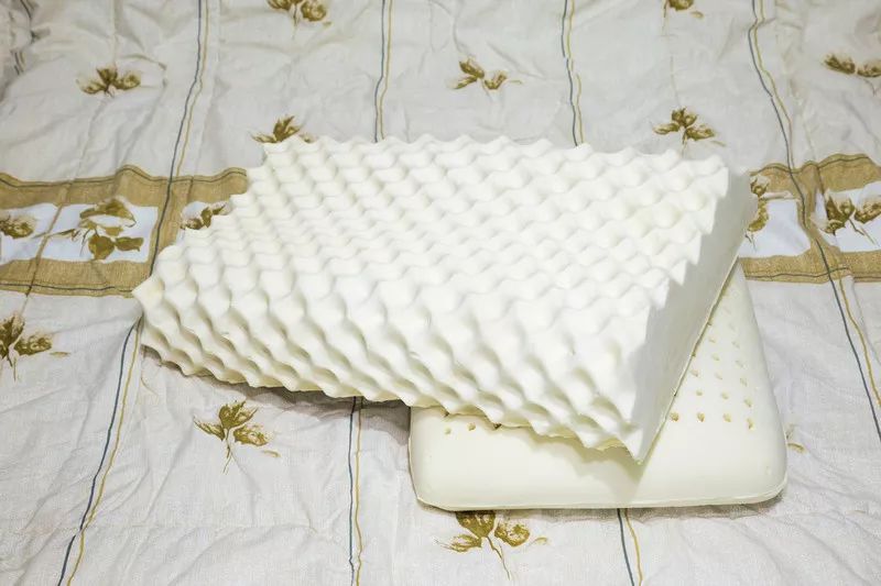 泰国落地签超过15天怎么办理延期,泰国落地签免费至2019年10月