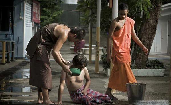 世界公认最强戒毒方法,泰国最灵验的戒毒方法