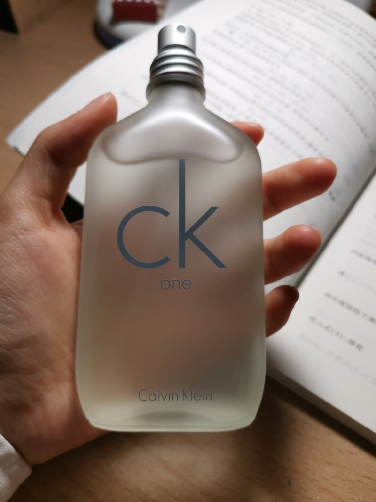 小众淡香水推荐女生和男生用的,小众淡香水推荐女生男生用哪款好