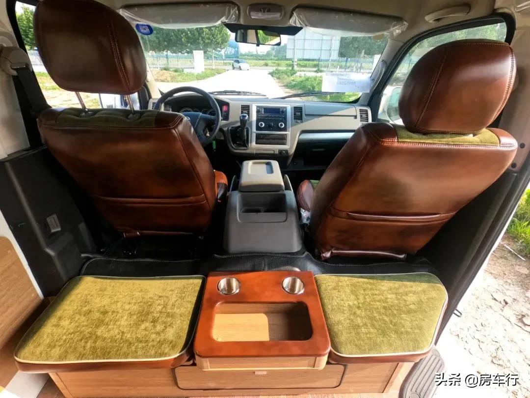 房车价格5-10万元低顶b型房车,房车大全20-30万的c型高档房车