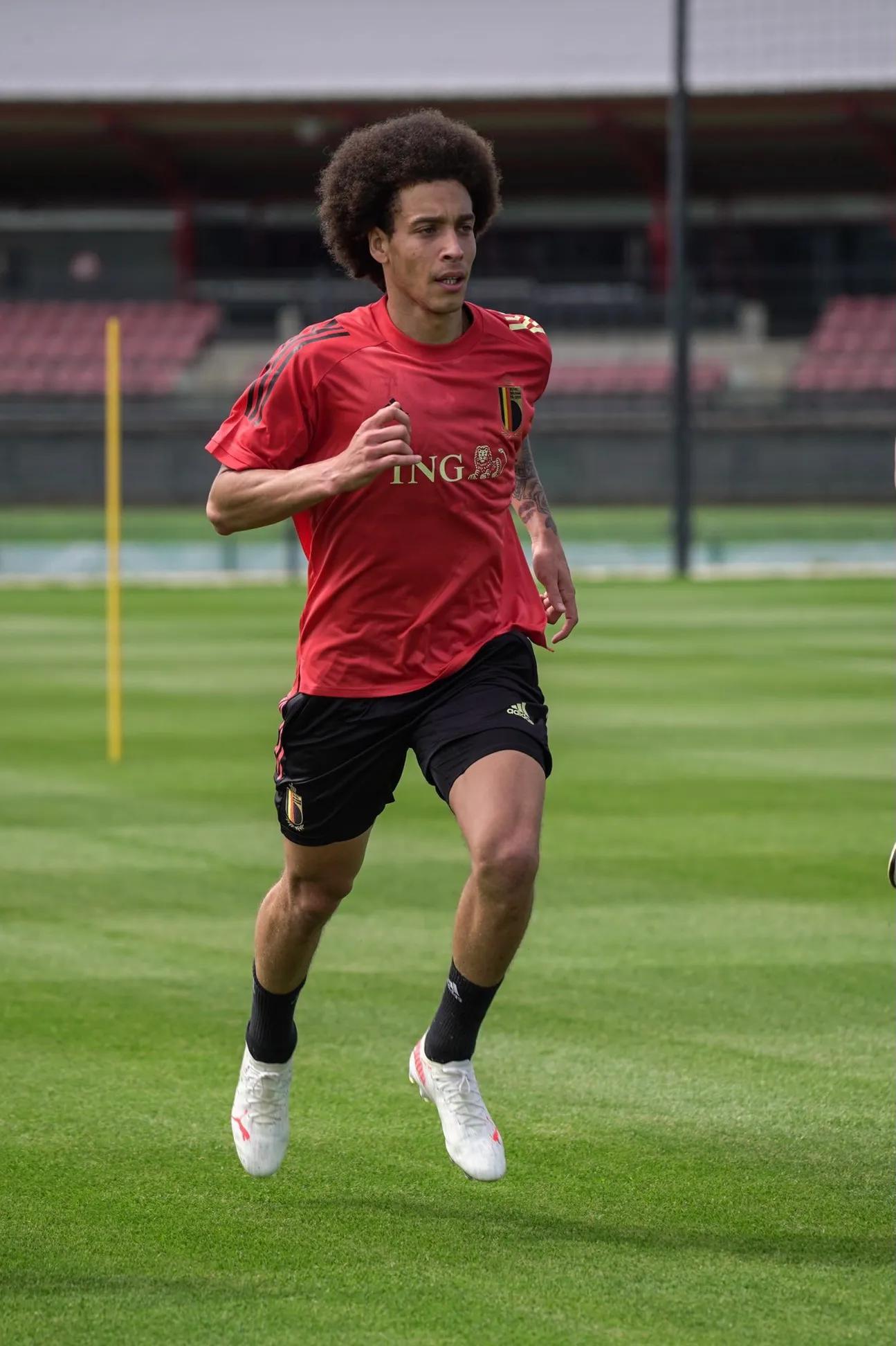 球星闪耀需要多少个球员,中国足球黄金一代到底多厉害