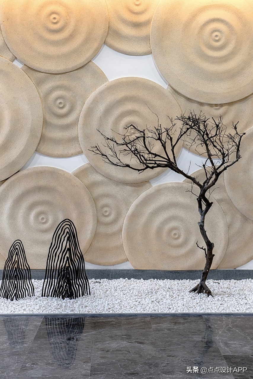 创意无限江小白，千万巨资打造线下新大楼，究竟在玩儿什么花样？