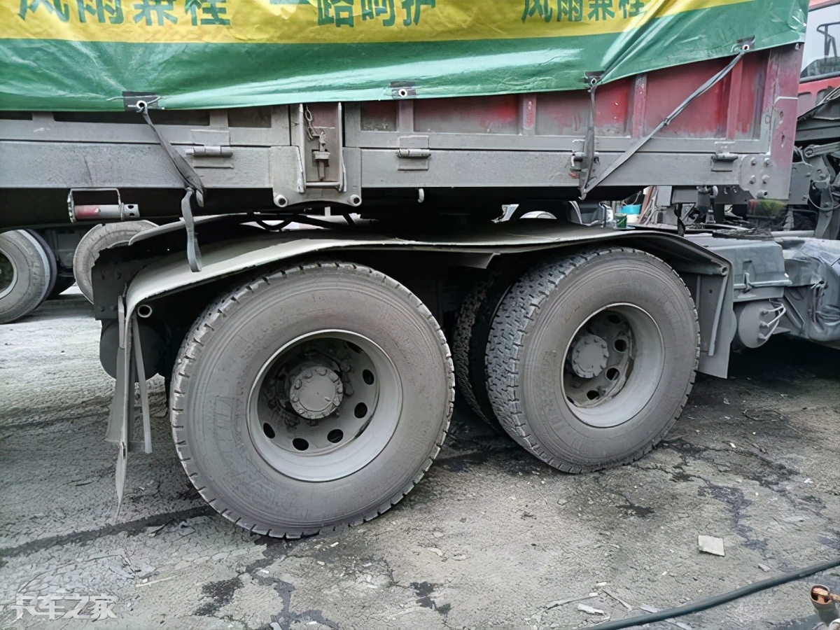 性价比高的单驱牵引车,解放悍v牵引车最新款物流车