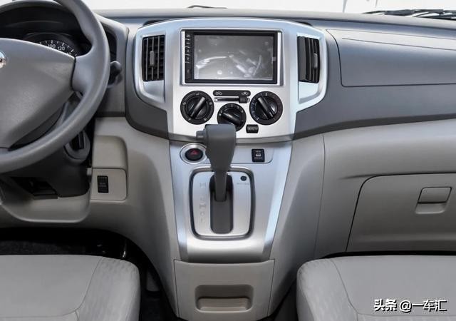 11万多元日产NV200,网友:和宝骏730比,现在的它还有优势吗