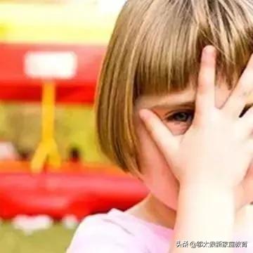 娃儿胆子小该怎么培养,对孩子说别害怕