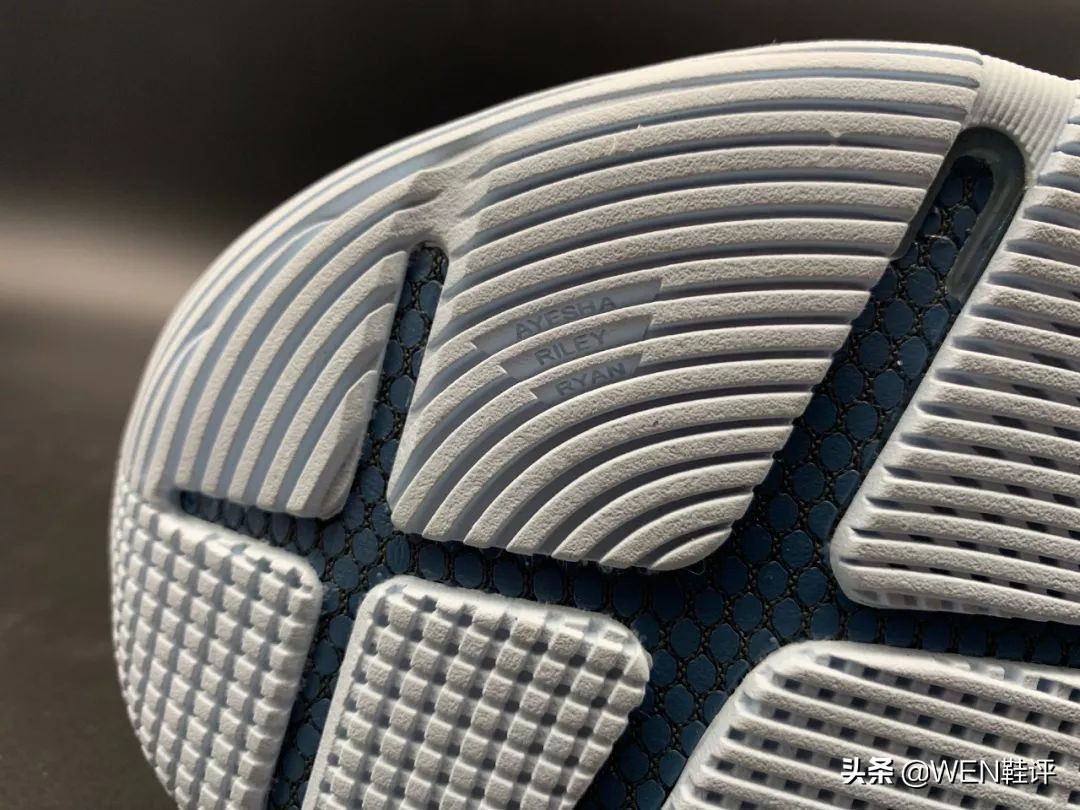 躲不过的黄金真香定律,库里6代新配色战靴测评
