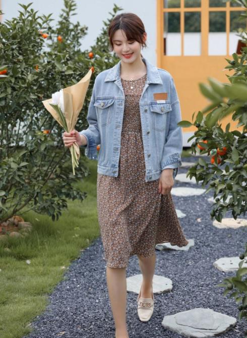 一衣多穿牛仔外套的n种搭配思路,牛仔外套怎么搭配这样穿准没错