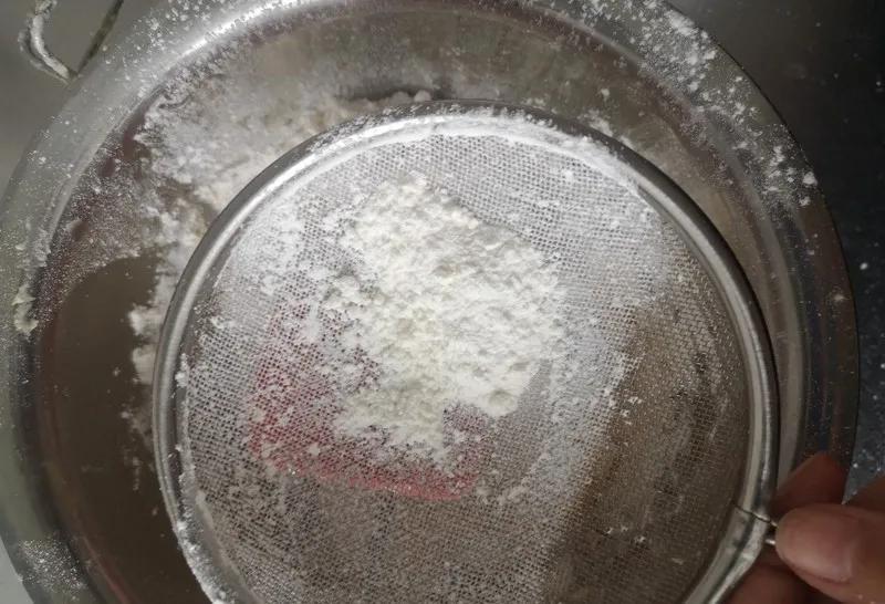 黄油100g的曲奇饼干配方 (酥脆曲奇饼干的最佳配方)