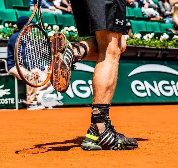 网球入门买多少个网球,网球鞋初学者入门推荐