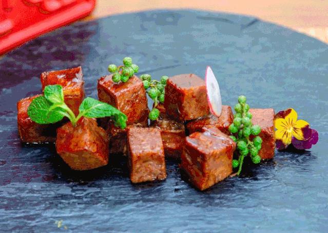 烟台八菜一汤攻略,烟台八菜一汤文旅