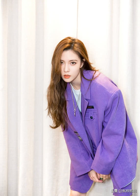 宋妍霏同款格子裤怎么搭,宋妍霏工装裤怎么搭配