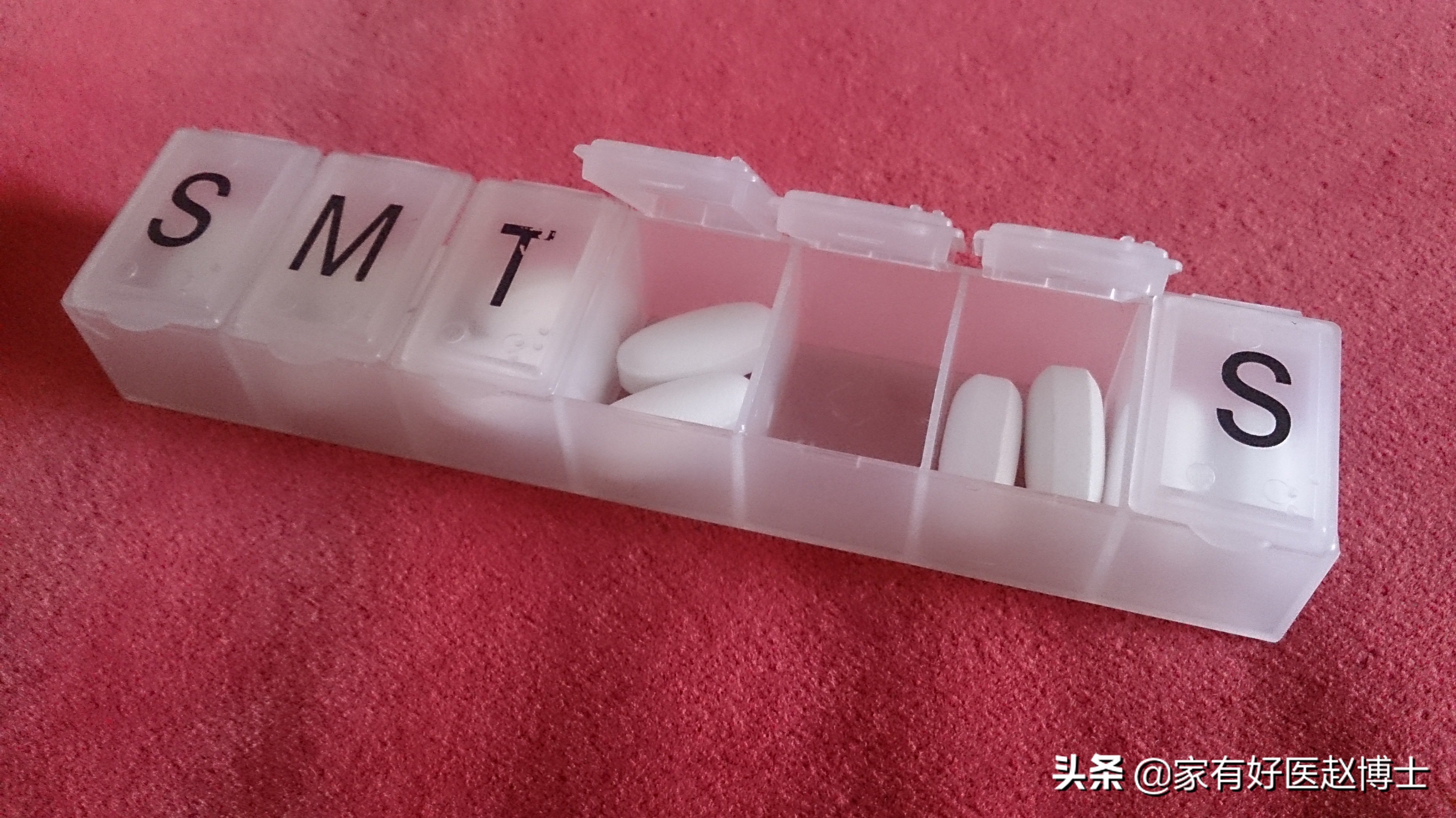 胃酸烧心吃艾普拉唑管用吗,反酸吃拉唑类药不起作用