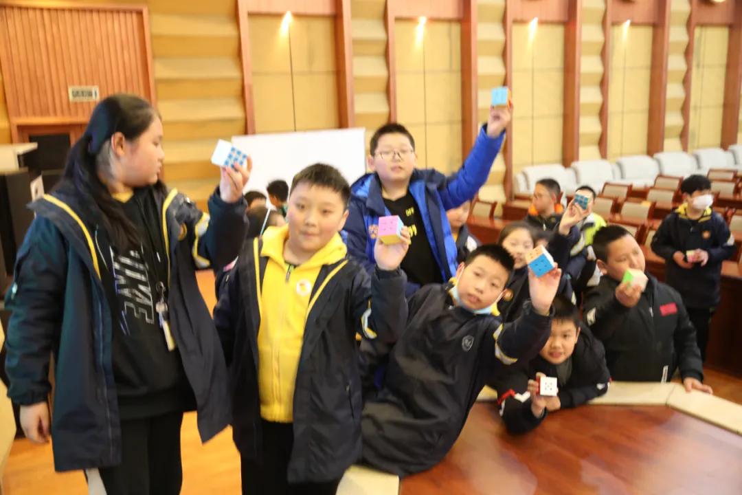 除了成都五朵金花还有哪些小学好,重庆五朵金花小学