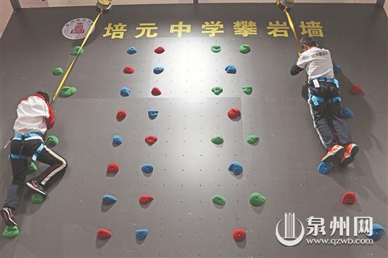 泉州百年传承老店,泉州传承红色基因点燃青春火炬