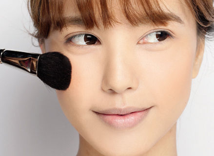 腮红怎么选择正确的,腮红的颜色如何选择好看图片