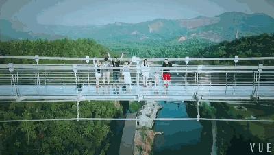 清远清泉湾花海玻璃桥,清远阳山天境山玻璃桥