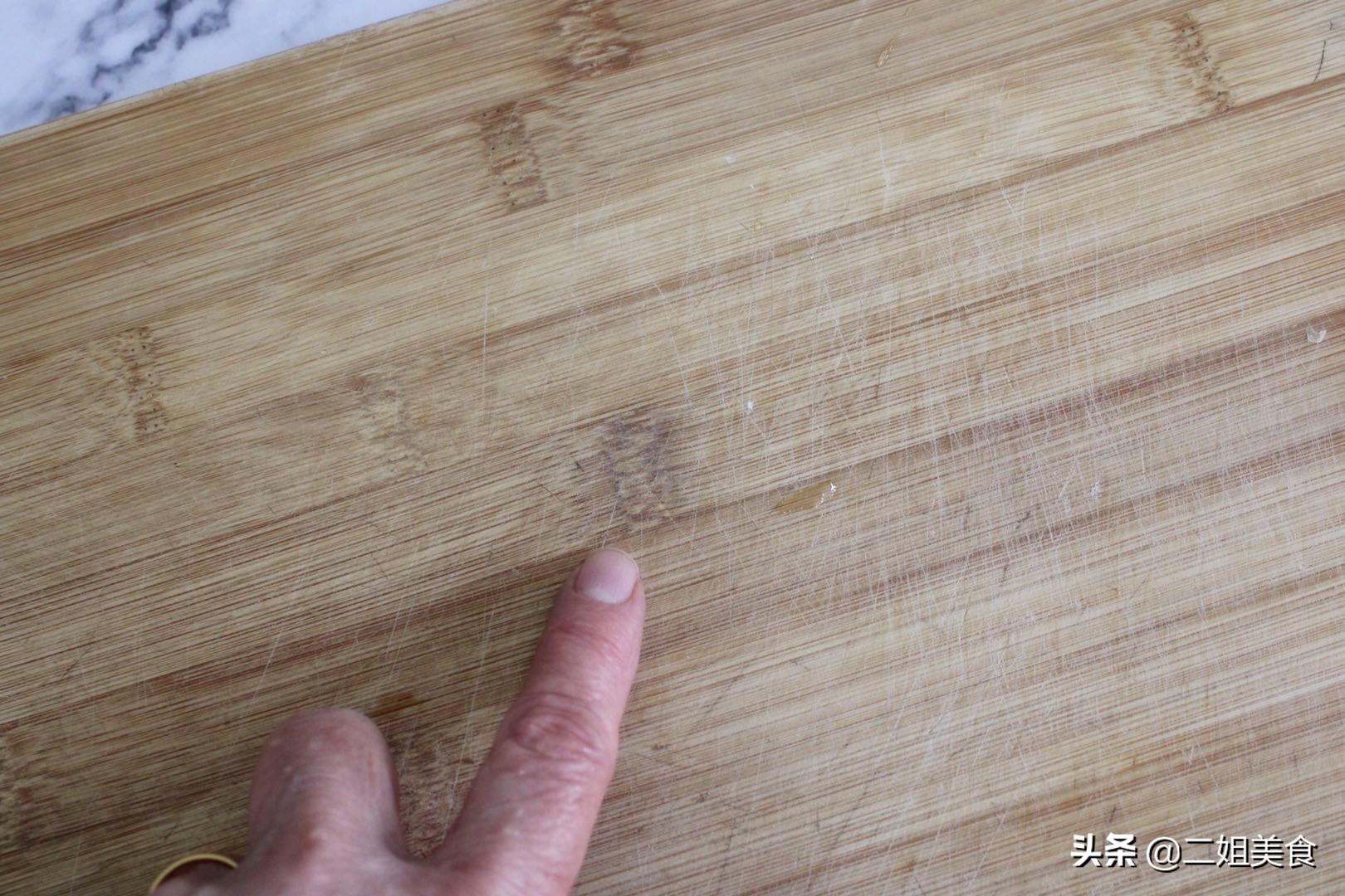 菜板怎么防止发霉发黑,菜板发霉变黑用什么去除掉