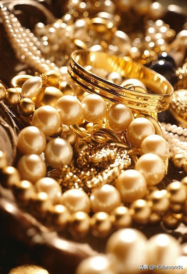 女人尽量少戴这3种“首饰”,女人戴几件首饰最适合