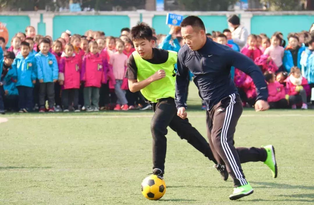 让人热血沸腾的足球场,激情球场