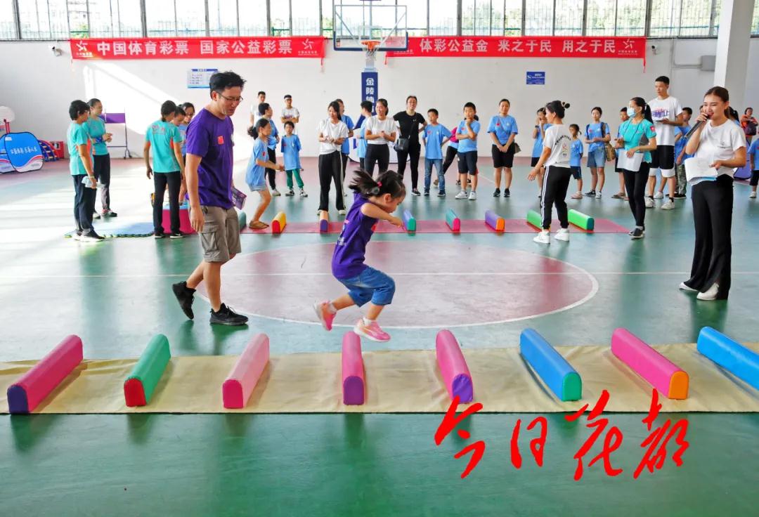 奔跑吧少年节目组让孩子散步,奔跑吧兄弟亲子活动