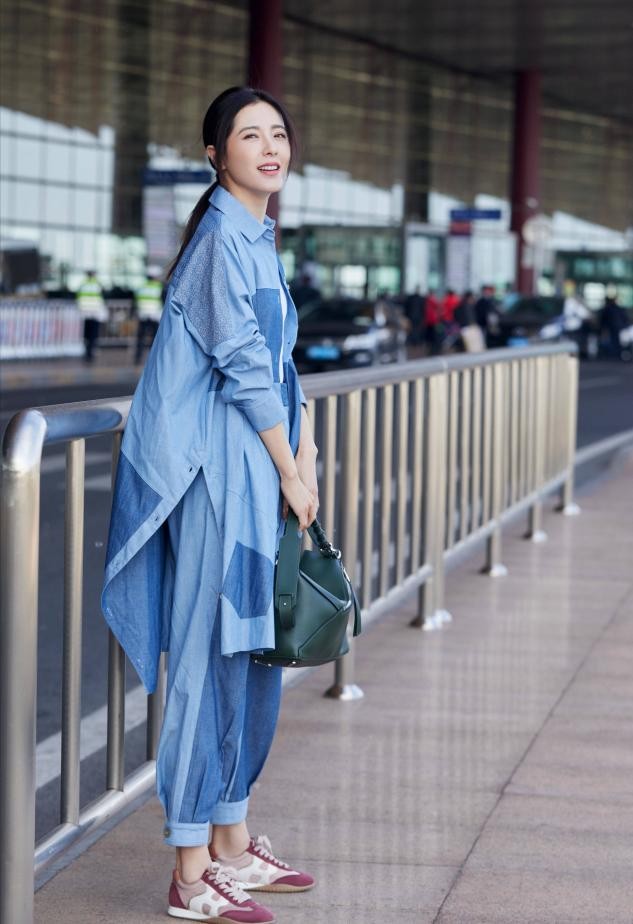 曾黎影视剧旗袍,曾黎旗袍打台球