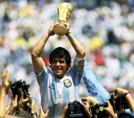 足坛十大绝技,小罗十大震惊足坛时刻