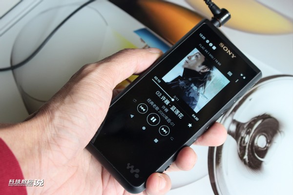 致敬经典索尼笔记本电脑,索尼nw-zx505怎么样