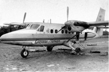 遇难人数仅次911事件美*教邪**酿最大集体自杀案