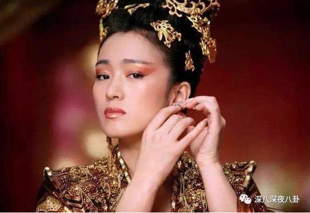 黄轩受刑,黄轩被黄盘划脸后续