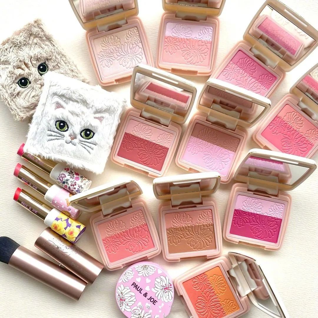 burberry绒雾哑光39,burberry小金砖口红47