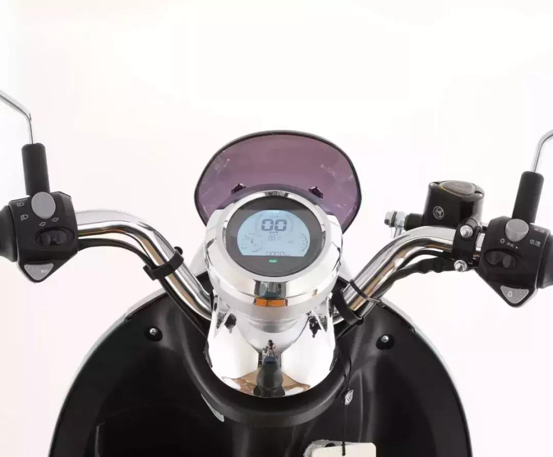 电机摸起来有点热有问题吗,波轮洗衣机电机摸着烫手