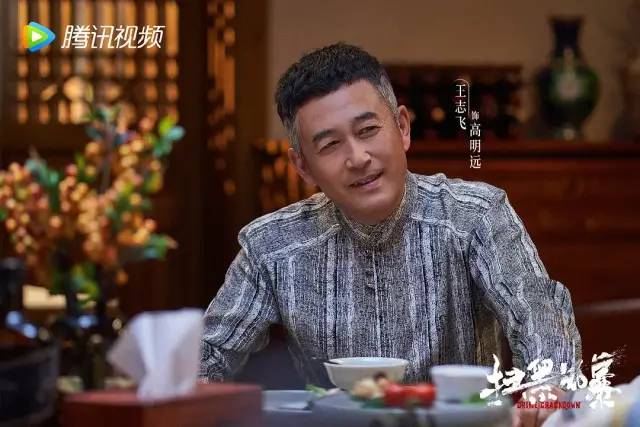 硬核扫黑，一秒上头；华强一笑，生死难料