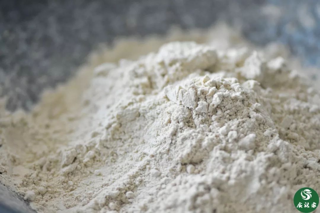 和圣八珍糕饼干,全家都能吃的养血补气粥