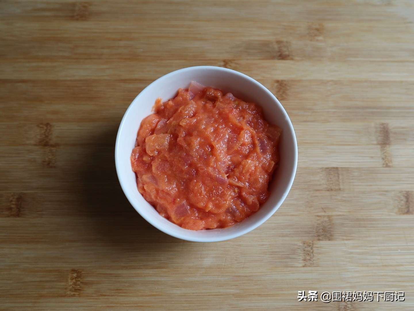 在家用现成披萨饼做披萨简单做法,家庭披萨自己做饼皮