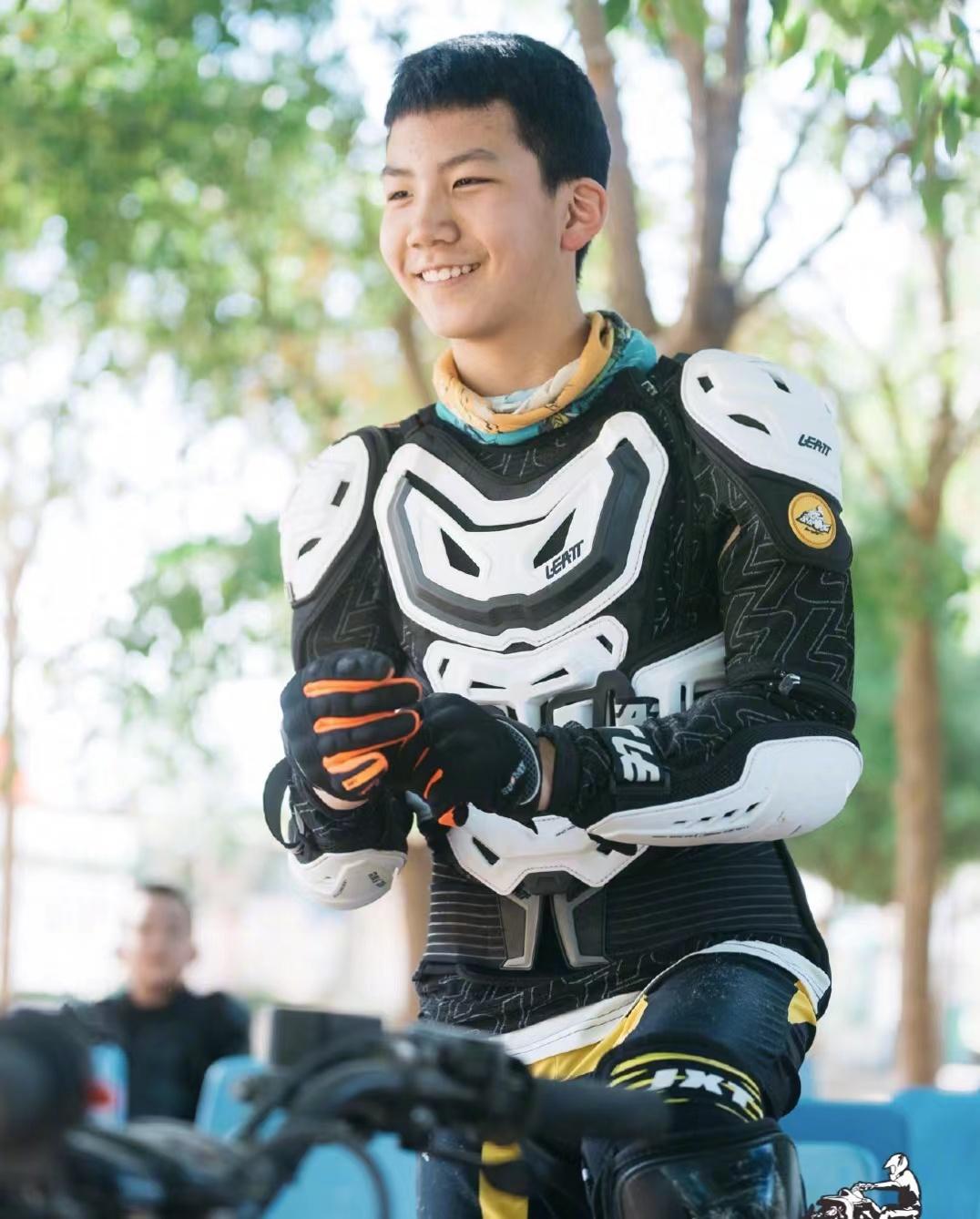 爸爸去哪儿石头天天,爸爸去哪儿石头康康