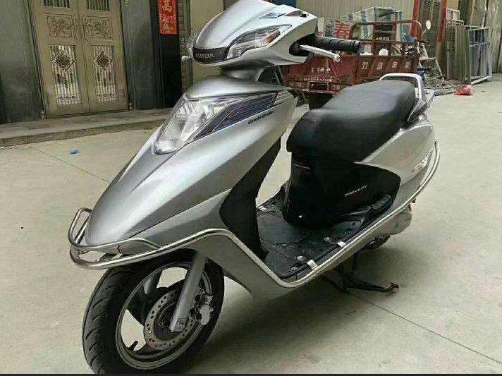 雅致110来了，FI发动机5.5KW，百公里油耗为1.9L，售价8980元