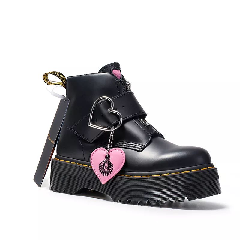 全网最火爆的高端马丁靴,最好看的马丁靴款式